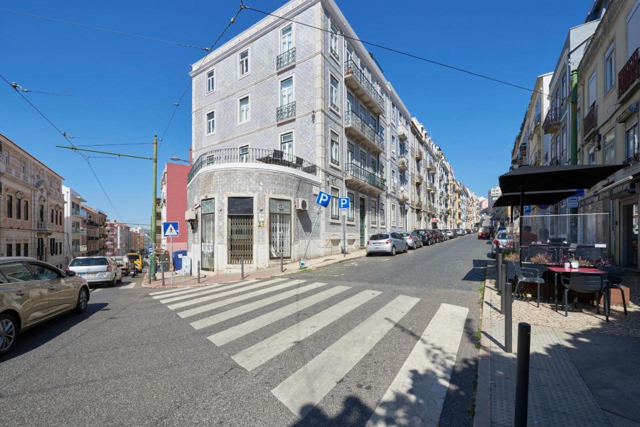 Brand New Hostel Anjos Lisboa Exteriör bild